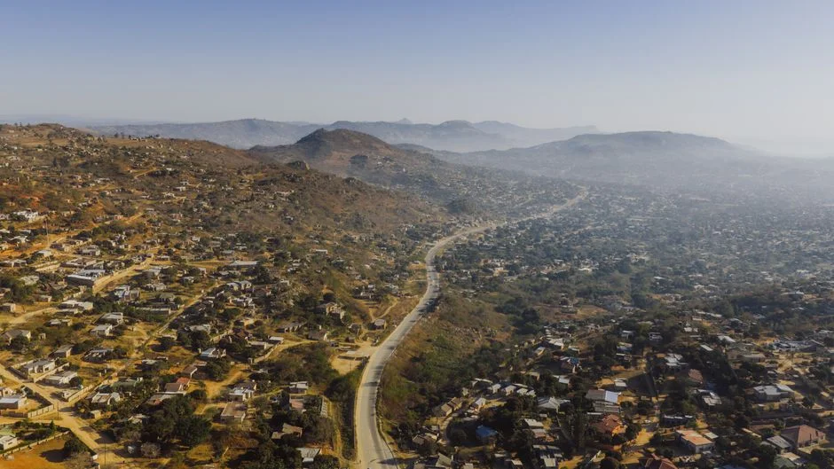 2,000+ Malawians Queue to Leave South Africa — Businesses Count the Cost — Politics Governance