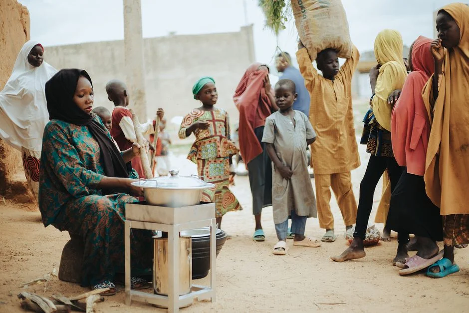 Aid Funding Collapse Forces Sudanese Mothers to Give Birth on the Road — Health Medicine