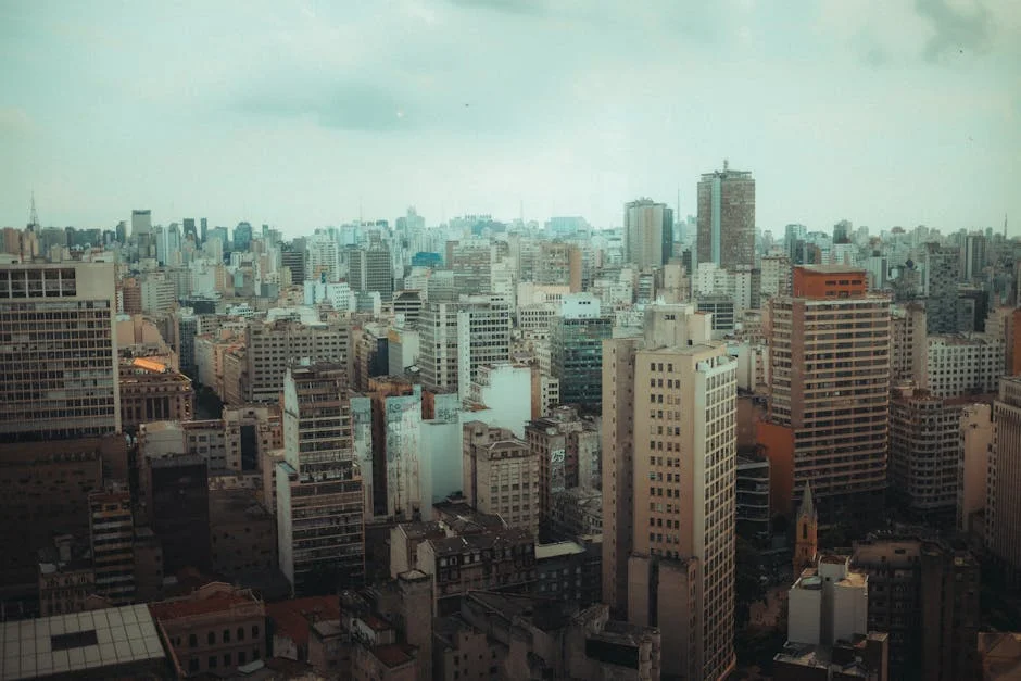 Brazil's Housing Fund Crisis Sparks Investor Panic