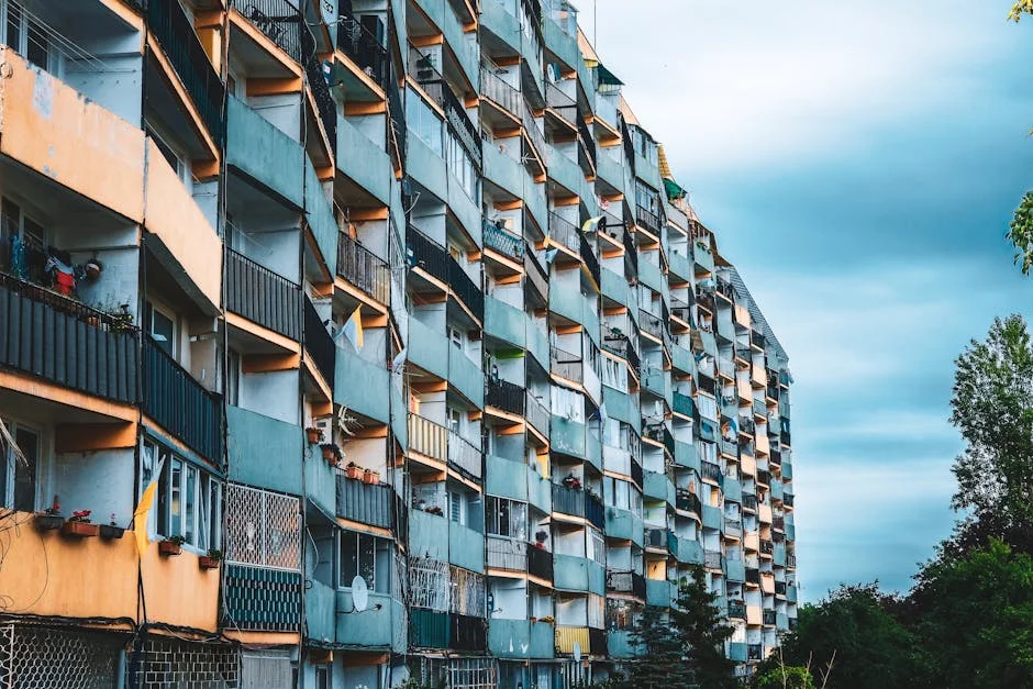 Cost of Living Crisis Forces South Africans to Cut Spending, Businesses Struggle — Culture Arts