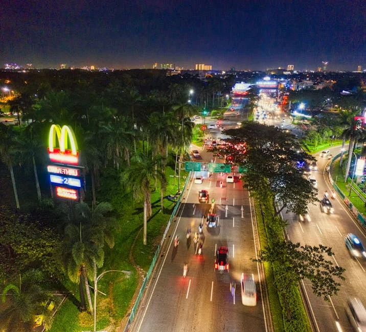 DBS, RHB Boost Sheng Siong Targets on Expansion