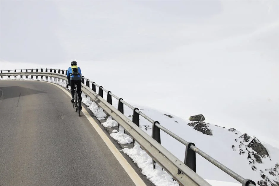 El Andorra Slides Into Crisis as Josep Warns of Economic Fallout
