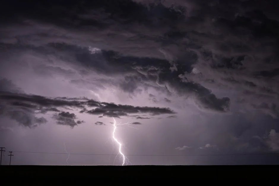 SA Weather Triggers Market Volatility — KZN Waves Hit Business — Technology Innovation