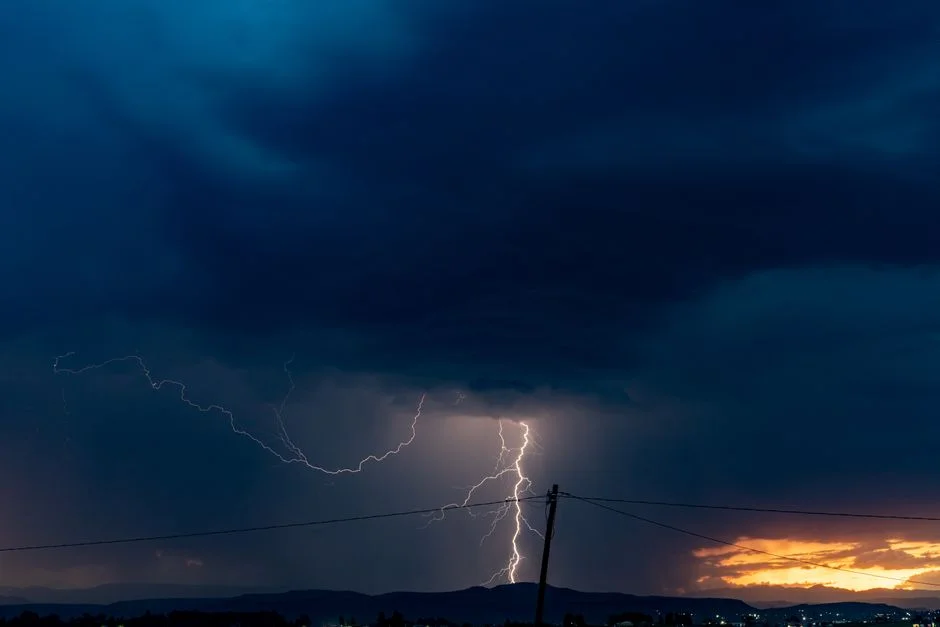 The South African Weather Service Confirms Light Rain Across Western, Eastern Cape — Politics Governance