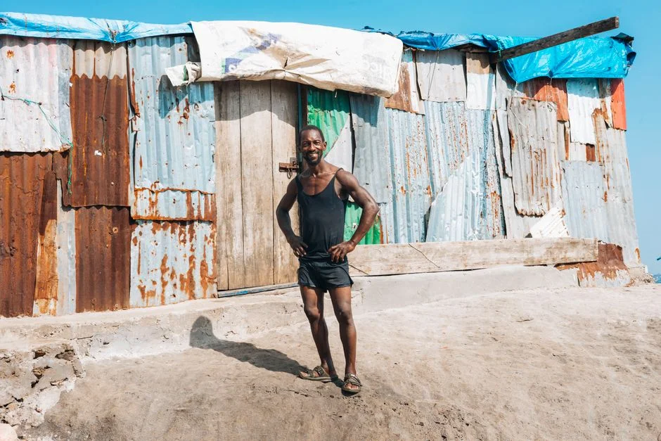 US Constructs Ebola Quarantine Centre in Kenya, Sparking Economic Concerns